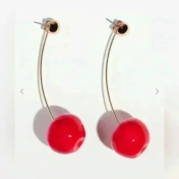 🔥🔥zara apple earrings - Picture 2 of 4